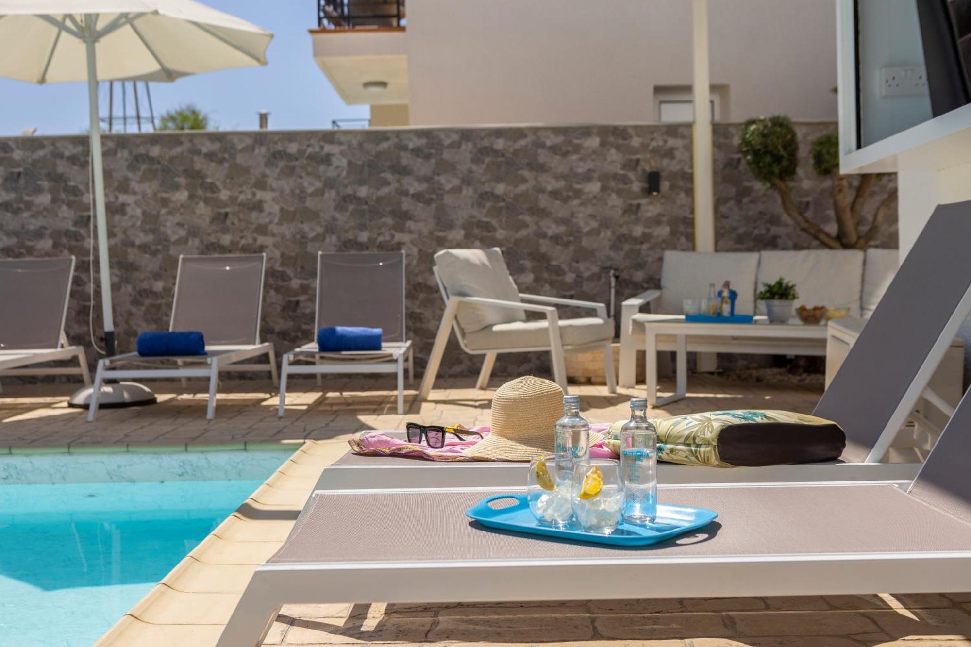 Accomoteleia Crystal Lagoon Villa بروتاراس المظهر الخارجي الصورة