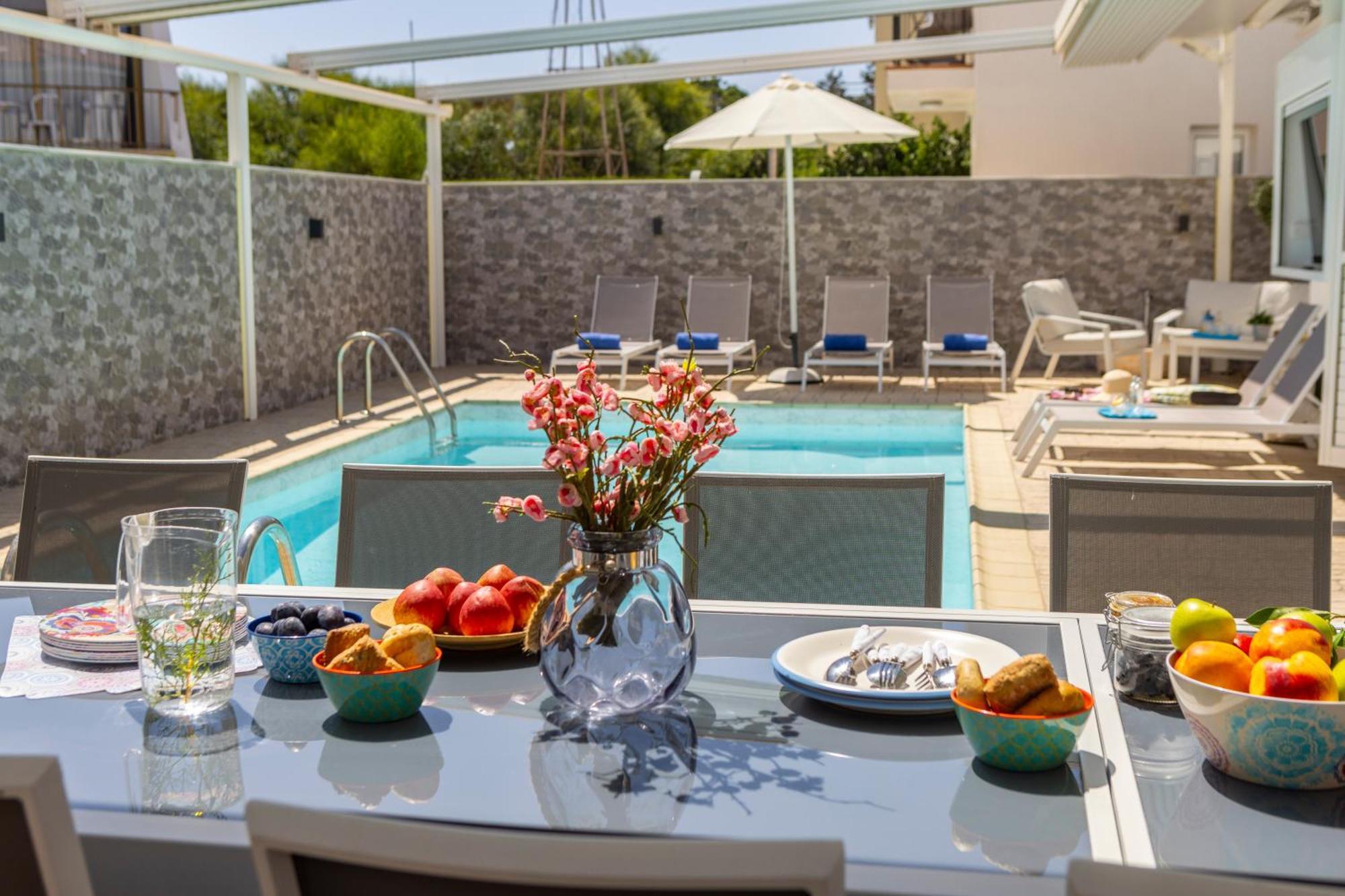 Accomoteleia Crystal Lagoon Villa بروتاراس المظهر الخارجي الصورة